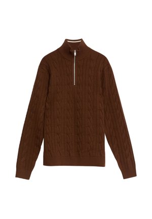 Pull en maille marron avec col montant et fermeture éclair à mi-hauteur. Présente un motif en torsades et des poignets et un ourlet côtelés.