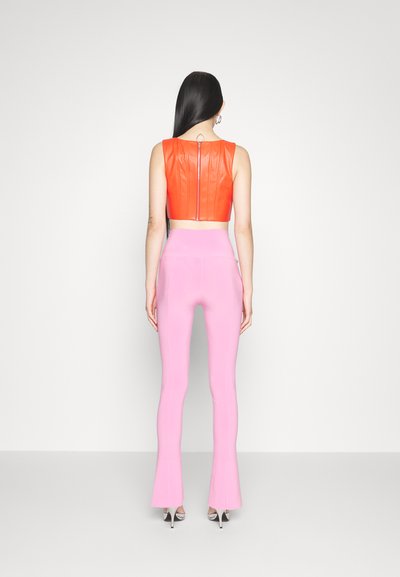 Norma Kamali SPAT  - Pantalon classique - candy pink