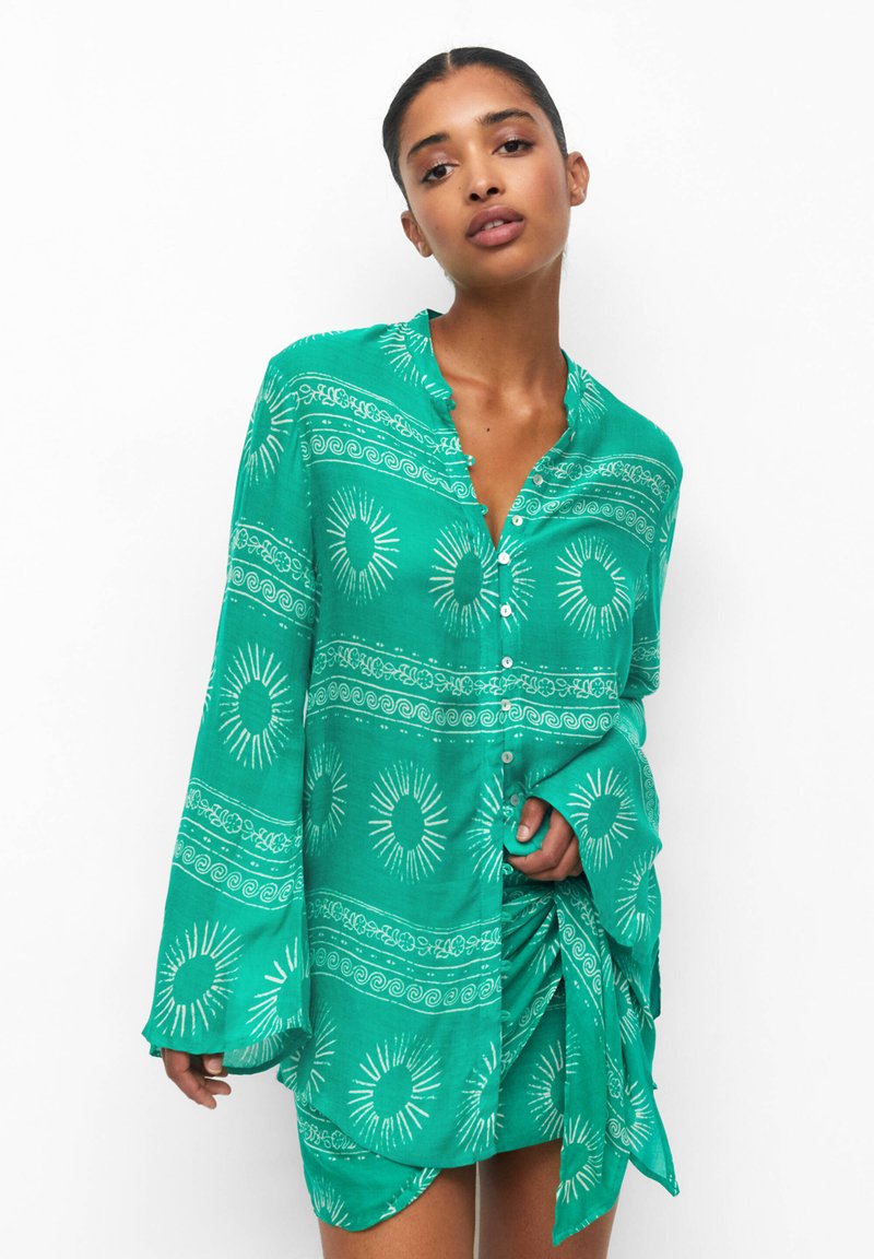 PULL&BEAR PRINTED RUSTIC Bluse green/grün Zalando.de