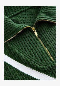 Non sélectionné, green