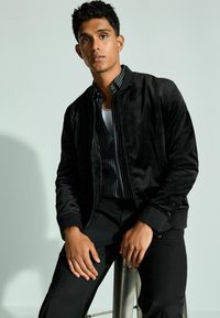 Next REGULAR FIT - Bomberjacks - black