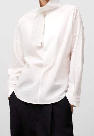 ADOLFO DOMINGUEZ, Blouse - white