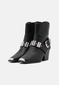 River Island Botki kowbojki i motocyklowe