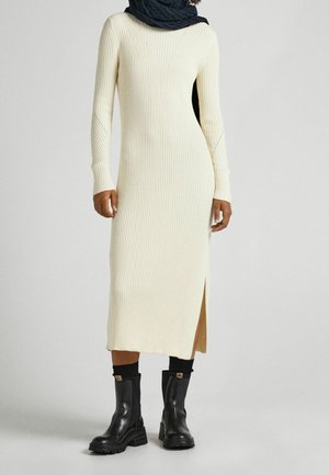 Jumper dress - white