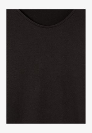 Canottiera nera con una texture morbida, caratterizzata da un collo arrotondato e senza motivi o accenti visibili. Design semplice e minimalista.