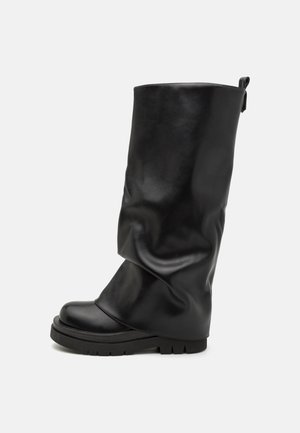 Platform boots - black