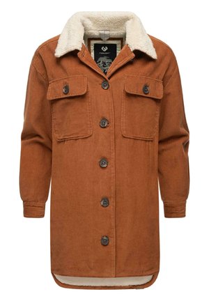 Veste en velours côtelé orange brûlé avec un col en fausse fourrure, comportant deux poches poitrine, une fermeture à boutons et des manches longues.