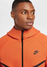 Nike Sportswear Sweat zippé - vintage coral black