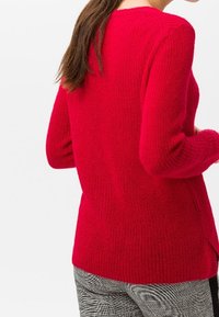 BRAX Pullover - red