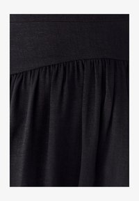 Pasirinkta, black