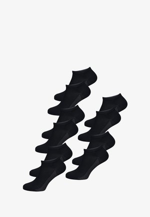 Ti par sorte ankelsokker med mesh-ventilationspaneler på siderne, arrangeret i tre forskudte rækker.