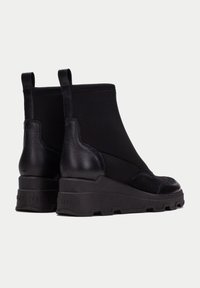 Hispanitas FLORENCIA - Botines de cuña - black