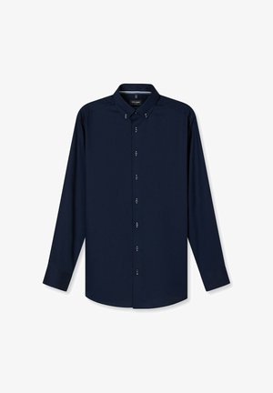 Langarmig donkerblauw overhemd met knopen, met geknoopte kraagpunten en standaard manchetten, plat neergelegd op een witte achtergrond.