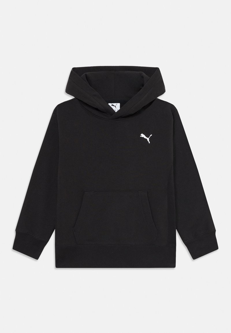 Svart fleece hettegenser med kengurulomme, ribbede mansjetter, og en hvit Puma-logo på brystet. Glatt tekstur og avslappet passform.