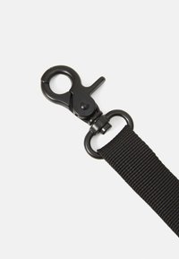 The North Face REDBOX SMALL CARRY BAG UNISEX - Axelremsväska - hunter green