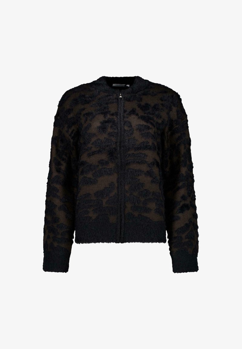 Zwarte fuzzy bomberjack met een luipaardpatroon. Heeft een ritssluiting aan de voorkant en ribgebreide manchetten. Zachte textuur met een cropped silhouet.