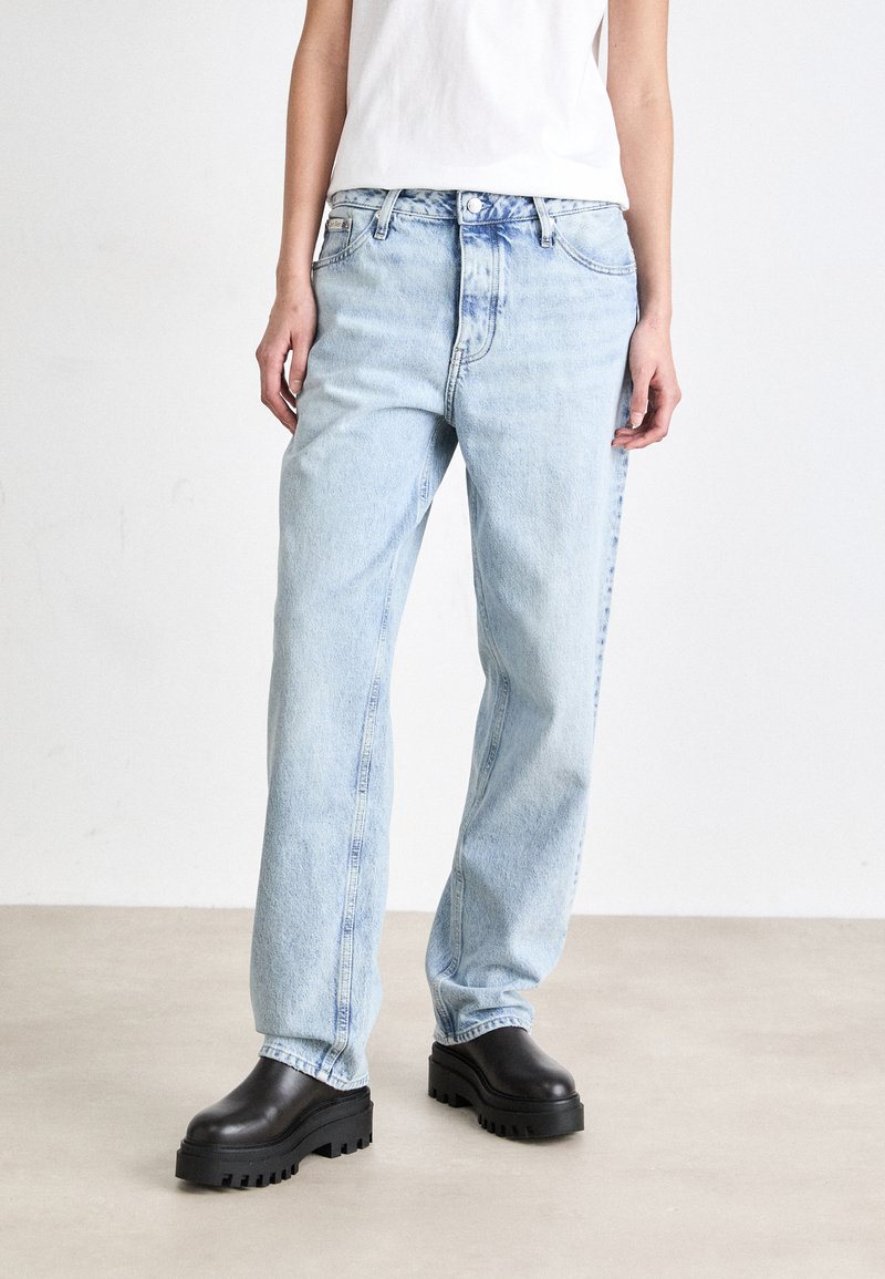 Calvin Klein Jeans - 90'S LOOSE - Traperice opuštenog kroja - denim light, Povećaj