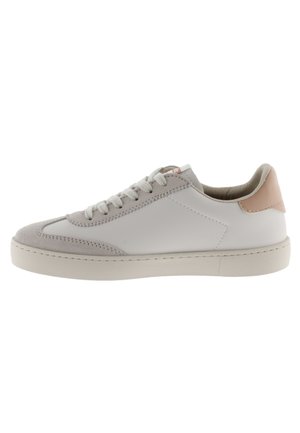 Baskets basses - pink