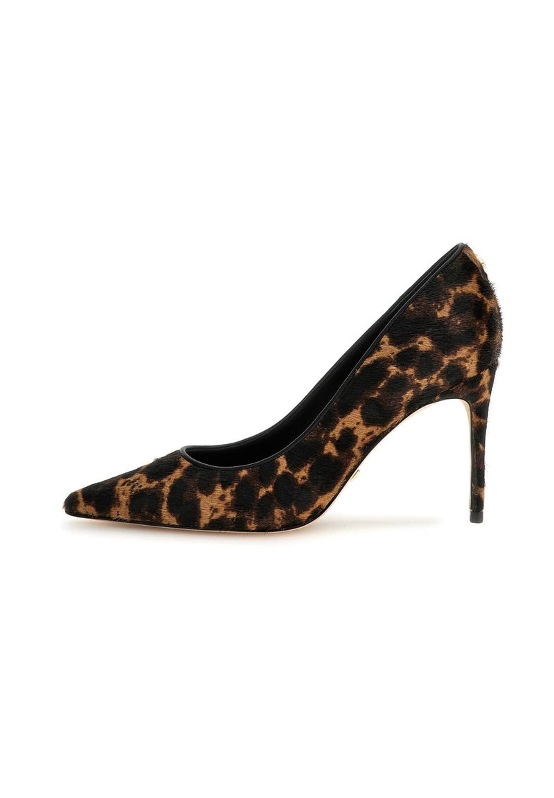 Scarpa con tacco alto leopardata, con punta affilata, materiale in pelliccia testurizzata, fodera interna nera e sottile tacco a stiletto.