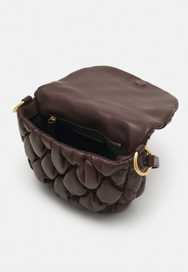 SIGNATURE KUILT - Cross body bag - dark chocolate3