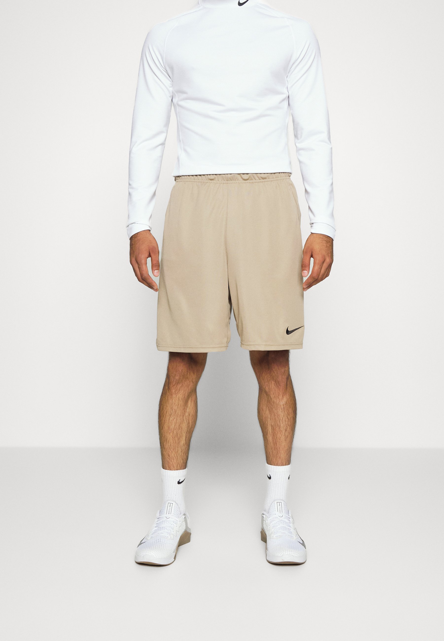 Nike Performance Pantaloncini sportivi - khaki/black/beige - Zalando.it