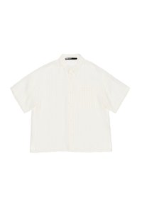 Camicia a maniche corte con colletto realizzata in tessuto leggero di colore avorio, con righe verticali e tasca sul lato sinistro del petto.