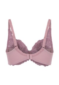 Bra s čipkastim hrbtom v mauve barvi, z gladkim sprednjim delom in valovitimi robovi. Okrasni cvetlični čipkasti detajli na naramnicah in hrbtu. Nastavljiv zap closure.