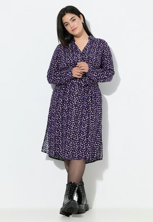 PUNKTE LANGARM - Blusenkleid - black