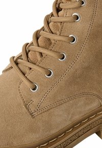 Tamaris Snowboots  - beige