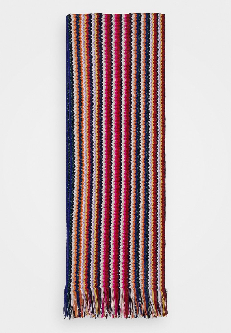 Écharpe tricotée colorée pliée avec des rayures en zigzag verticales en rose, orange, bleu, blanc et noir, finition avec des franges multicolores.