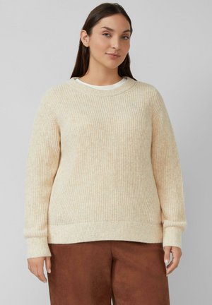 - Sweter