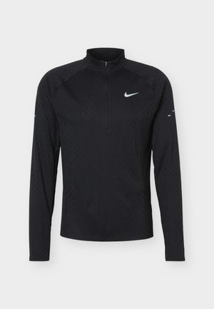Nike Performance, STRIDE - Camiseta de manga larga - black