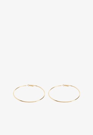 Goldene Creolen, kreisförmiges Design, glatte Oberfläche, kleine Schnappverschluss, polierte Fläche, gleichmäßige Dicke, leicht.