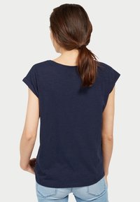 TOM TAILOR T-shirt med print - dark blue