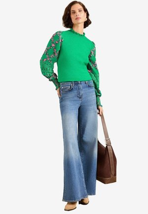 Pullover - green floral
