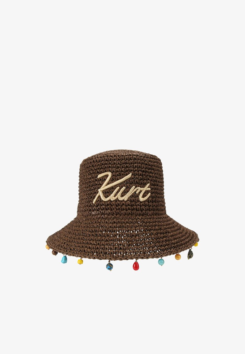 Bruine geweven bucket hat met "Kurt" geborduurd in beige en kleurrijke kralenbedels die rondom de rand hangen.