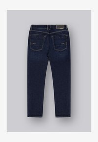 Selected, cracker blue