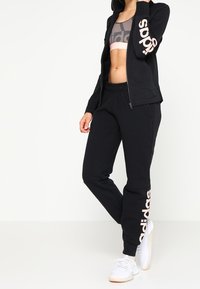 adidas Performance Felpa con zip - black