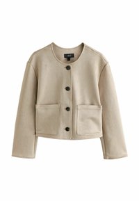 Veste courte en faux suède beige avec col rond côtelé, fermeture à boutons et deux poches avant patch. Elle possède des manches longues et une texture lisse.