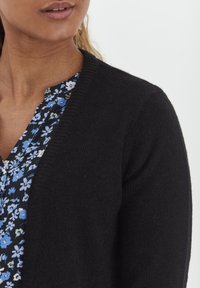 Oxmo OXNENA - Gilet - black