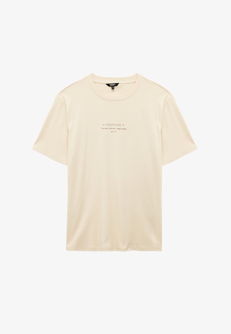 T-shirt beige a maniche corte con collo rotondo e piccolo testo centrato con la scritta "POSITANO" in lettere maiuscole.