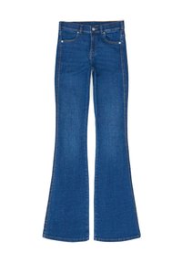 Modré rozšířené džíny z denimu, které mají pět kapes, poutka na opasek a kontrastní švy podél švů. Klasický design se širokými nohavicemi.