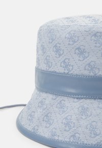 Guess RAIN HAT - Platmale - light blue
