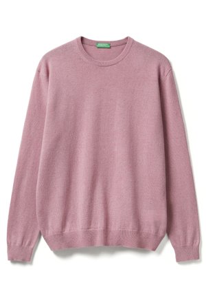 - Sweter