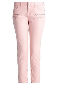 Rosa tajta byxor i slätt material, med två fickor med dragkedja och en dragkedja vid fållen. Klassisk femficksdesign.