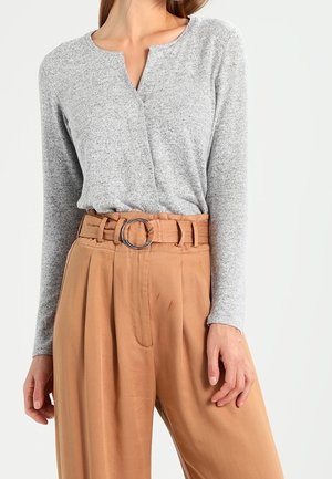 Pullover - mottled grey