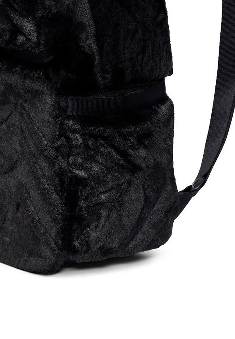 nike velvet backpack