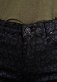 LTB Vaqueros pitillo - coated denim