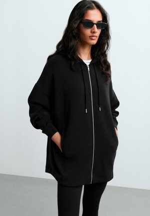 OYSHO, LONG SOFT TOUCH - Sweater met rits - black