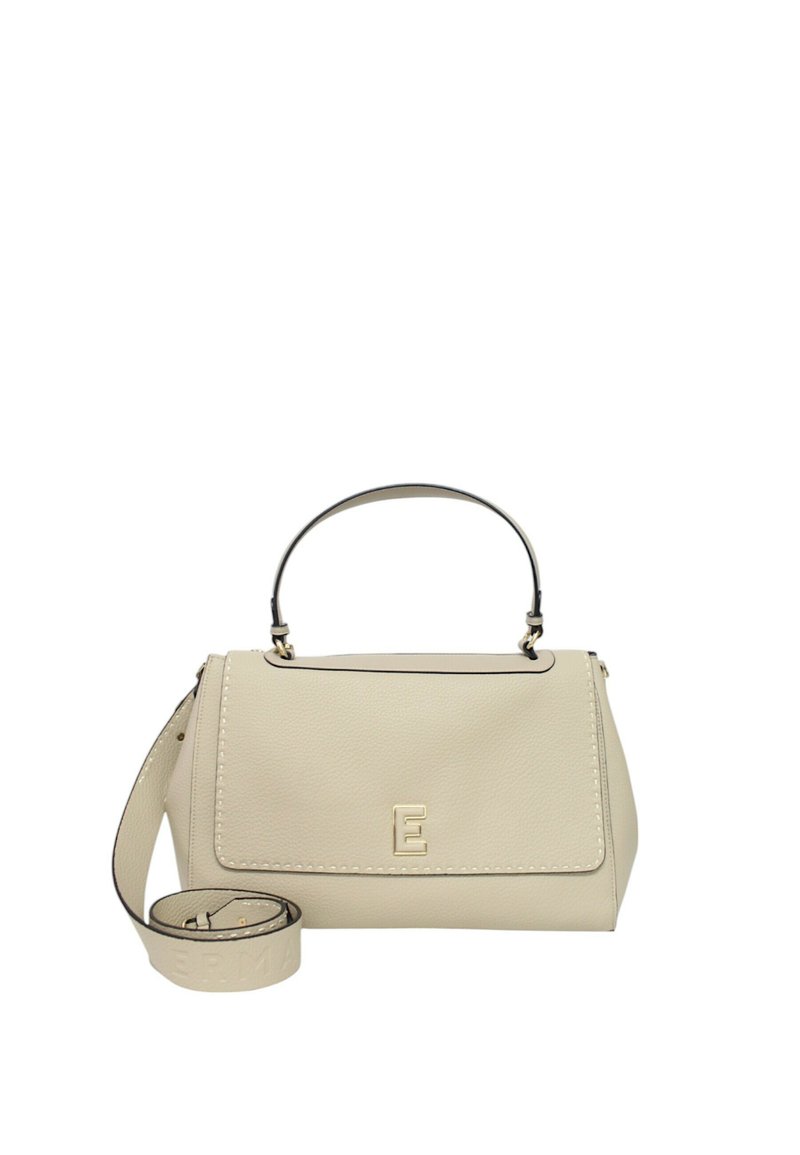 Borsa a mano in pelle beige con un design strutturato, caratterizzata da un emblema dorato a forma di lettera "E", manico superiore e tracolla removibile.